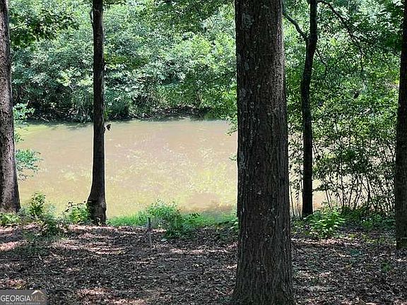 3rd image of 196 Old Scout Rd
