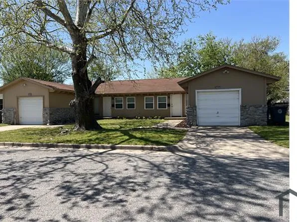 6302 S Owasso Pl, Tulsa, OK 74136