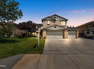 43446 Honeybee Ln, Lancaster, CA 93536