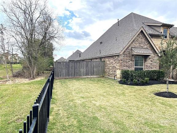 2nd image of 25114 Dovetail Cove Ct