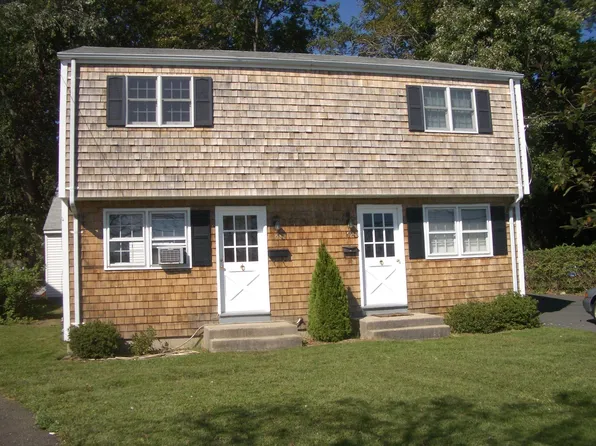 71 Strickland Rd #2, Cos Cob, CT 06807