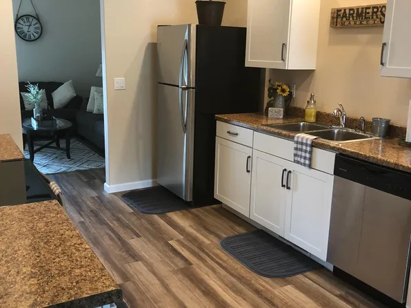 526 Q Ave, Nevada, IA 50201