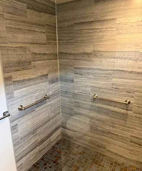 302 N Gertruda Ave — Photo 27