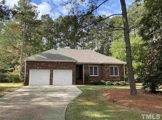 125 Peach Orchard Dr, Benson, NC 27504