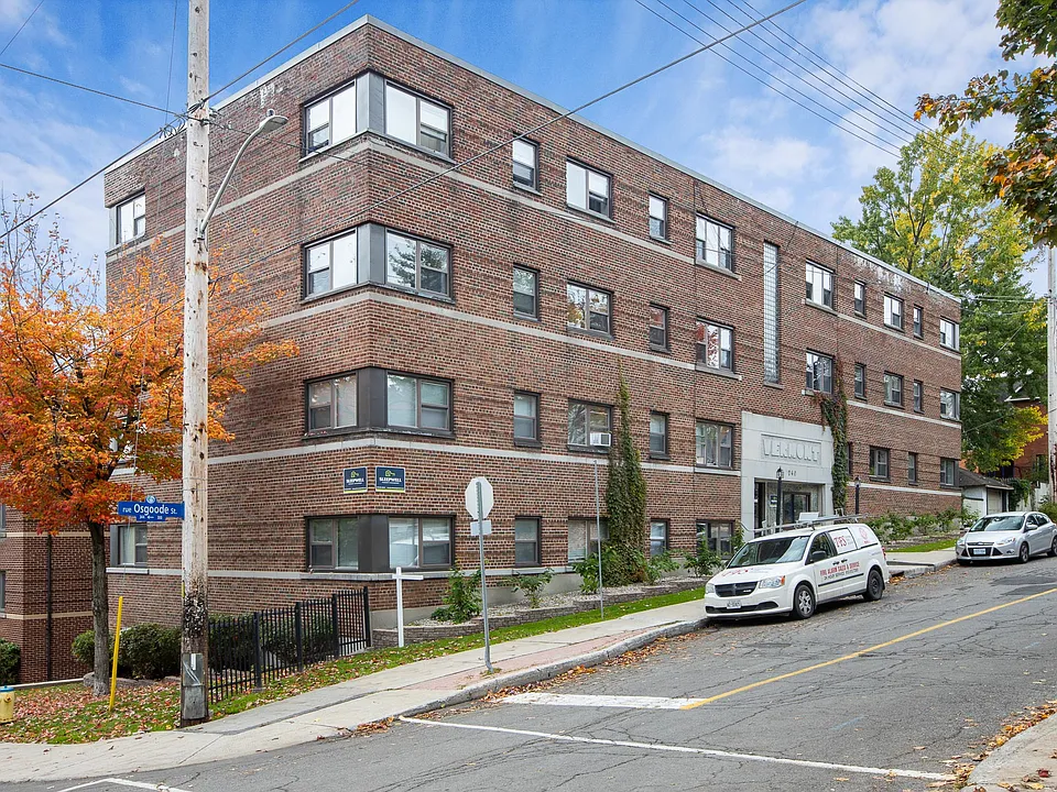 240 Osgoode St