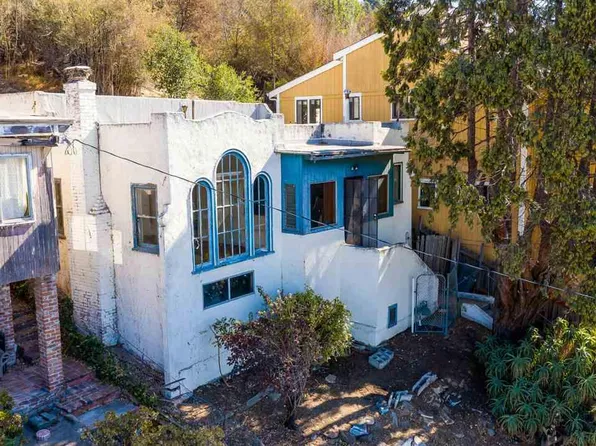 6652 Outlook Ave, Oakland, CA 94605