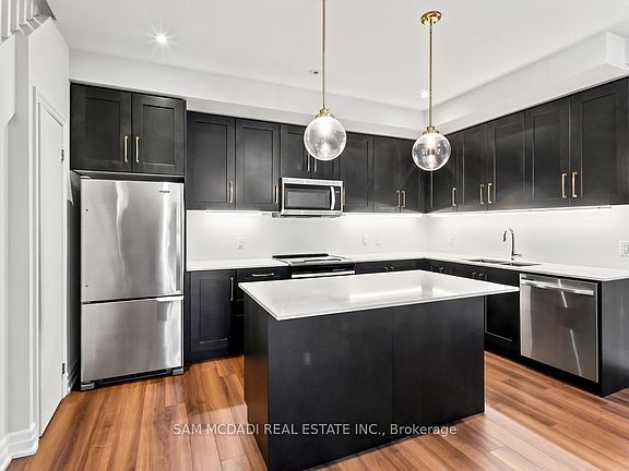 5th image of 1180 Cawthra Rd #102