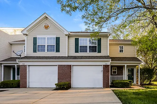 1541 Brookfield Cir Photo 1