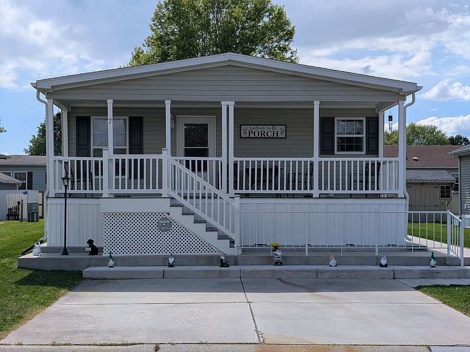 1st image of 7 S Park Ln #6