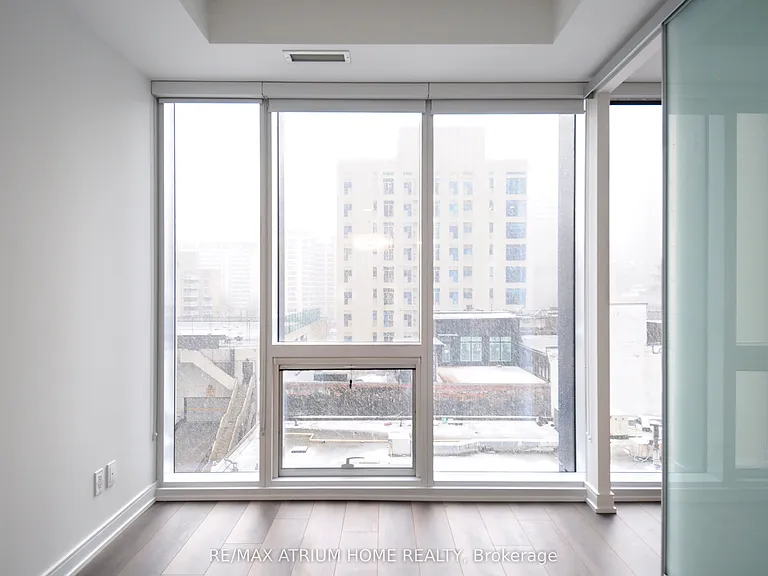 3 Gloucester St #501 — Photo 3