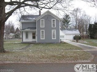 310 E Everett St, Homer, MI 49245
