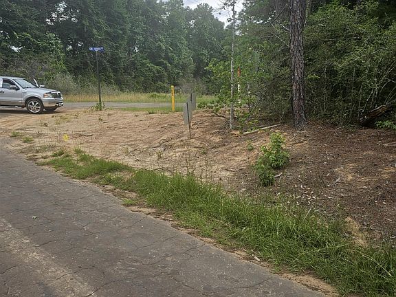 3rd image of County Road 409