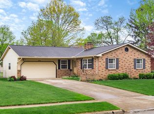 4764 Esterbrook Rd, Columbus, OH 43229