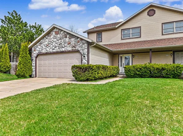 1570 Iroquois AVENUE, Grafton, WI 53024