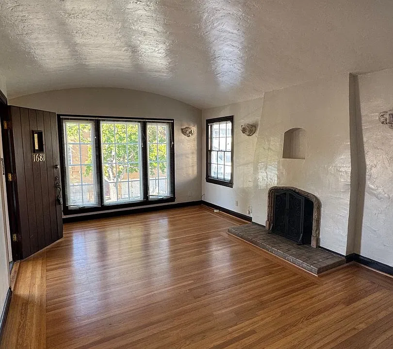 Spacious One Bedroom Unit in North Berkeley