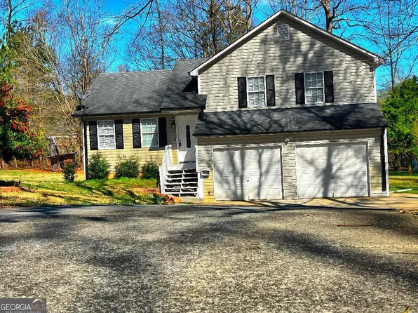 124 Betty Ln, Carrollton, GA 30116