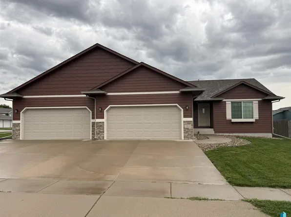 2913 S Grinnell Ave, Sioux Falls, SD 57106