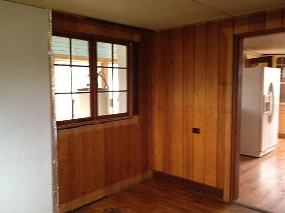 5th image of 216 Kensington Ave SW
