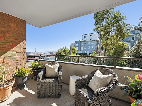 2nd image of 101 Lombard St APT 608W