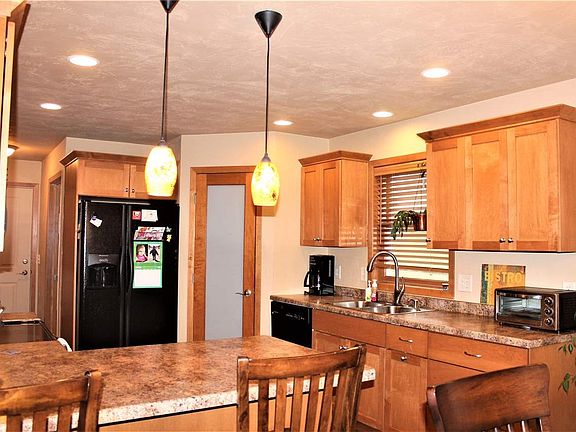 5th image of 1160 Lake Breeze Ct #4