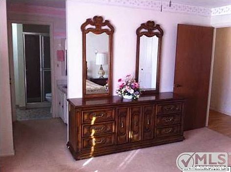5th image of 964B Argyll Cir