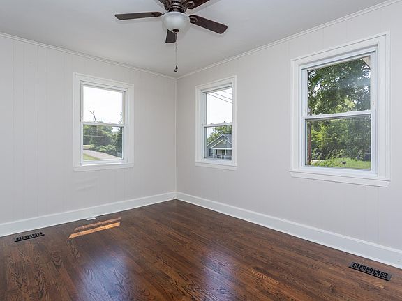 5th image of 2328 Bradford St
