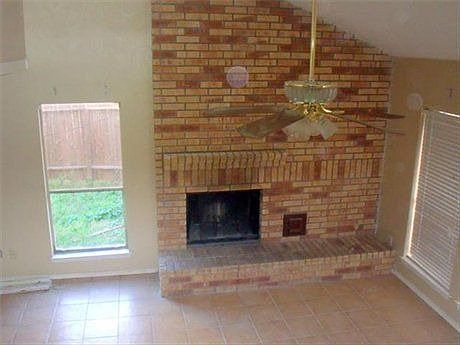 2nd image of 8671 Causeway Dr