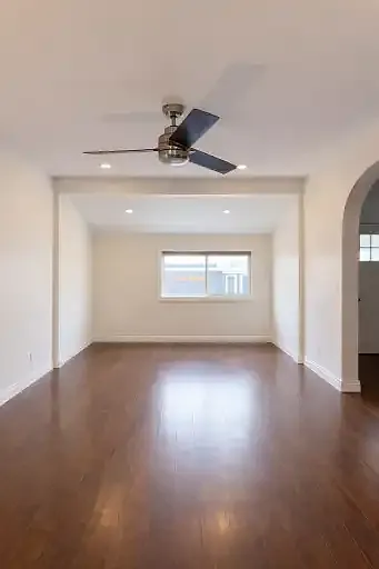 5 bed, 2.0 bath, $3,400 — Photo 4