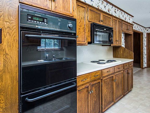 4th image of 506 S Orchid Dr
