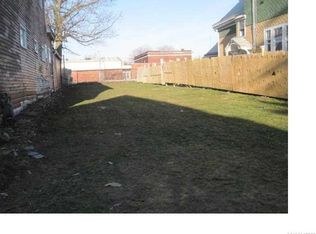 16 Swinburne St, Buffalo, NY 14212