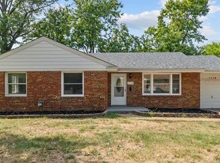 1118 Dunford Dr, Saint Louis, MO 63137