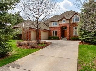 6915 Pawnee Way, Longmont, CO 80503
