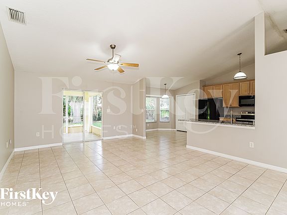 2nd image of 766 Altara Ln NE