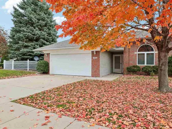 1502 Somerset Ln, Iowa City, IA 52240