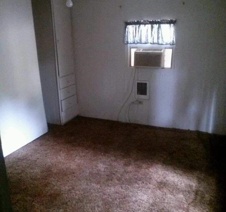 *General photos, may not reflect the actual unit