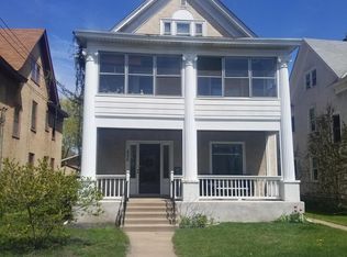 825 4th St NE, Minneapolis, MN 55413