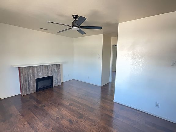 3rd image of 2016 Cedarhill Dr APT D