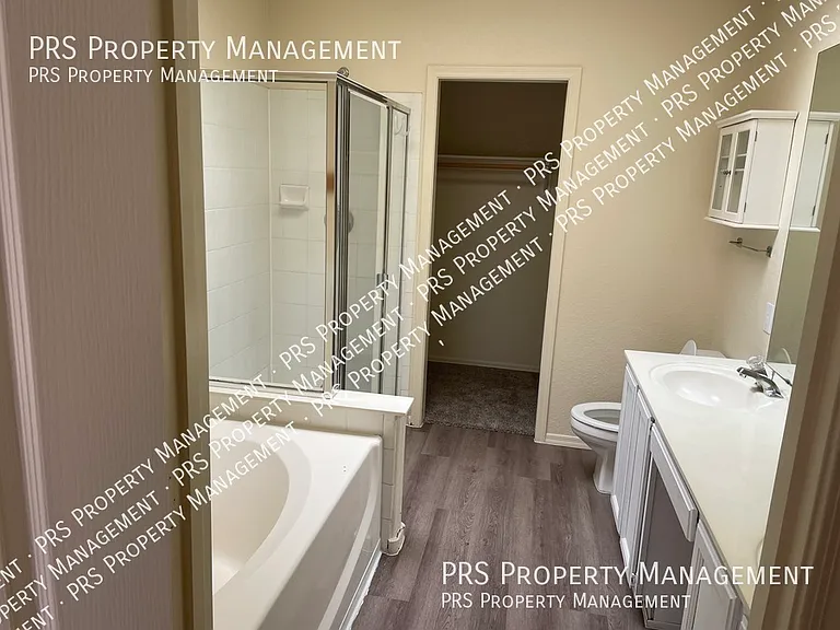 16031 S 40th Way — Photo 6