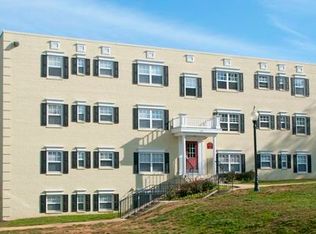 2821 Fairhaven Ave APT 201, Alexandria, VA 22303