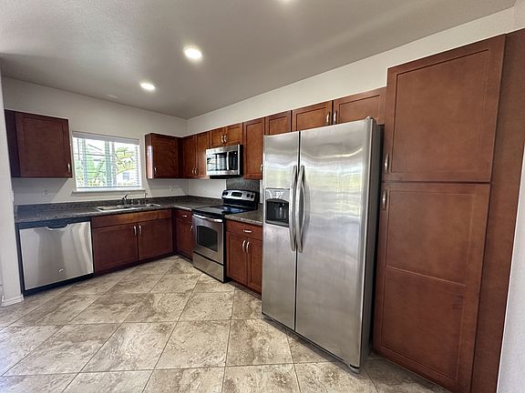 2nd image of 1122 Kukulu St #1602-1