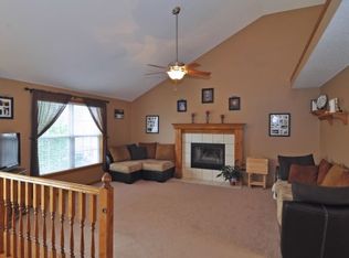 804 Winesap Cir, Belton, MO 64012