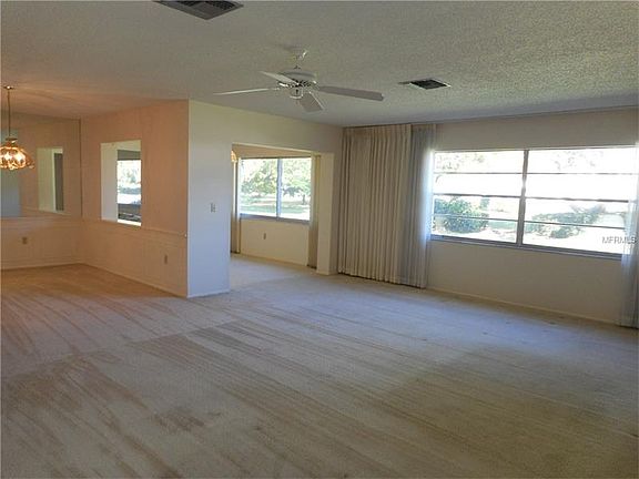 4th image of 6908 9th Ave W