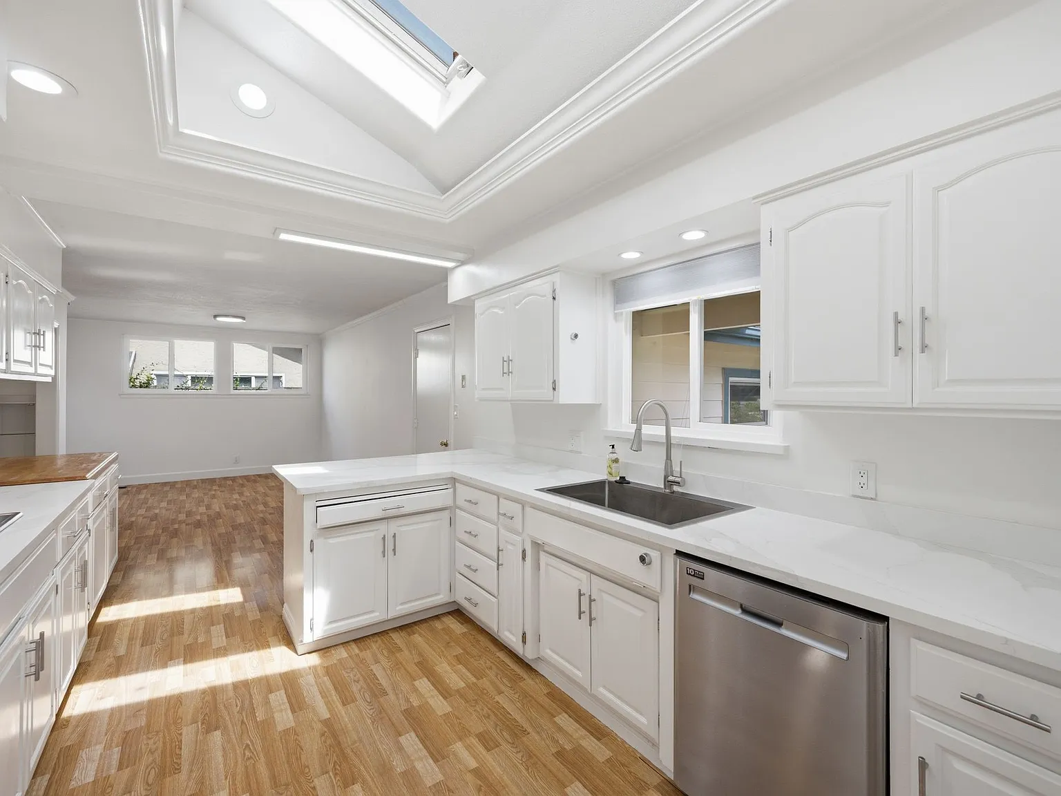 3 bed, 1513 sqft, $5,500 — Photo 3