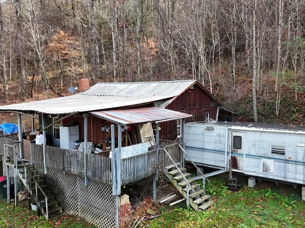 1704 N Main Ave, Erwin, TN 37650