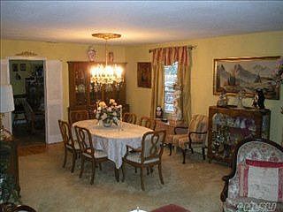 3rd image of 25 Maymont Ln