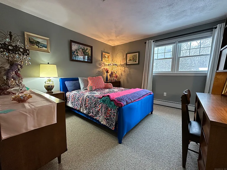 37 Partridge Hollow Rd — Photo 9