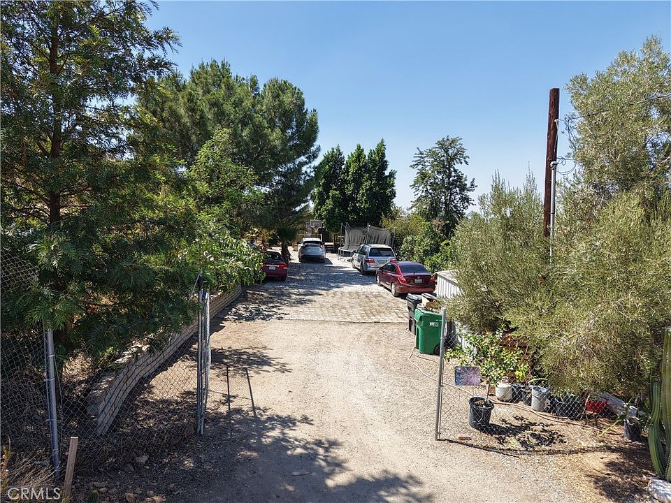 1st image of 26465 Monroe Ln