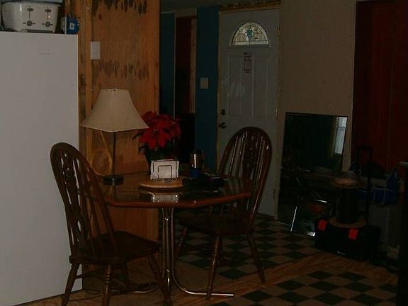 Dining Area (Unfinished)