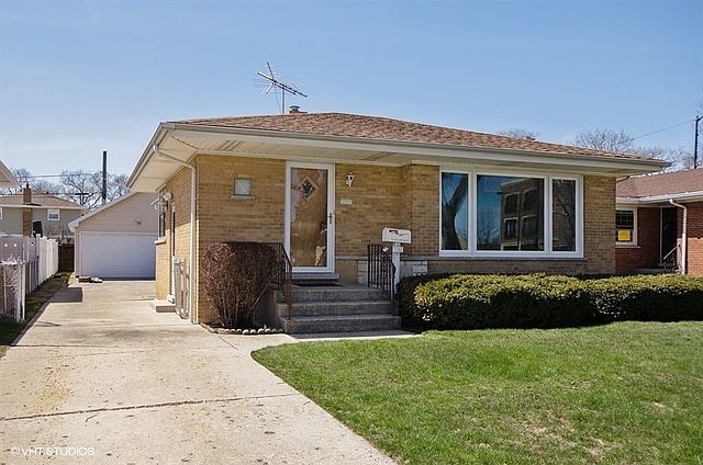 1st image of 7162 N Ozark Ave