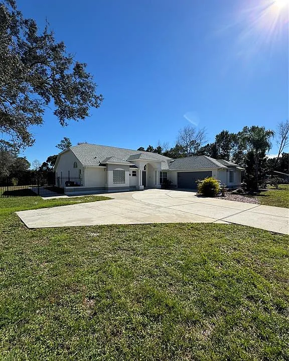 7565 Jomel Dr